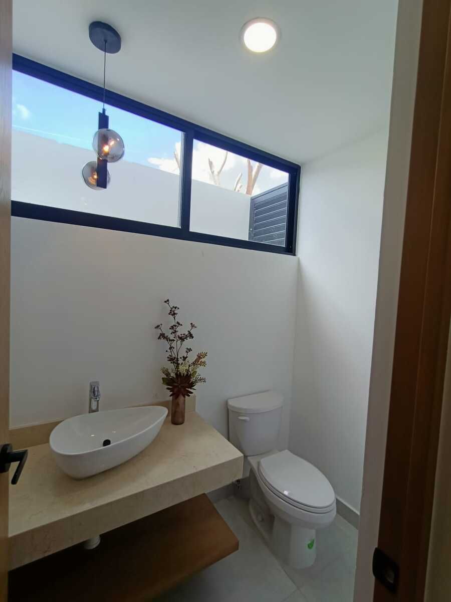 34 de 45: Casa muestra, imagen ilustrativa, No incluye muebles