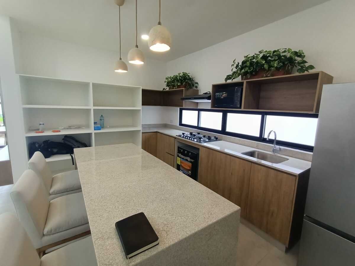 35 de 45: Casa muestra, imagen ilustrativa, No incluye muebles