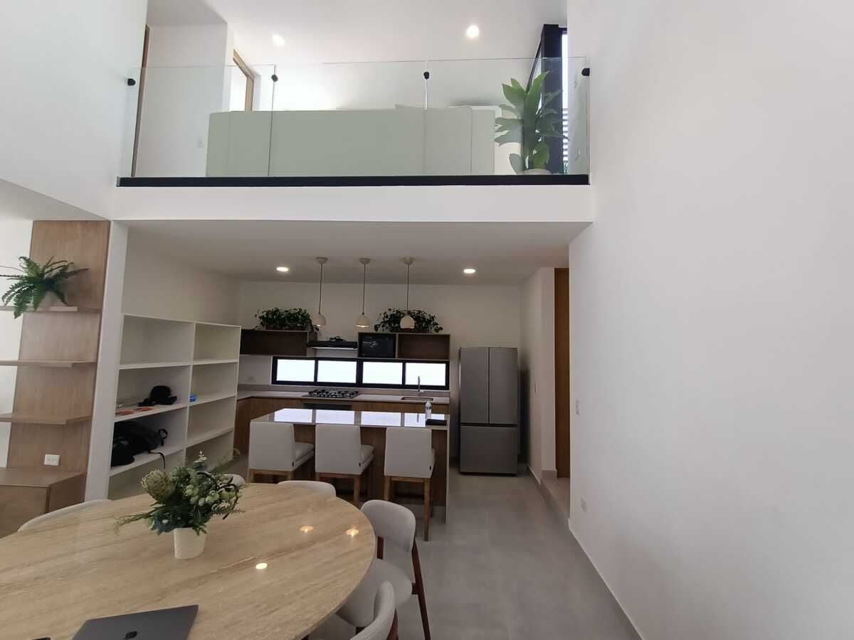 37 de 45: Casa muestra, imagen ilustrativa, No incluye muebles