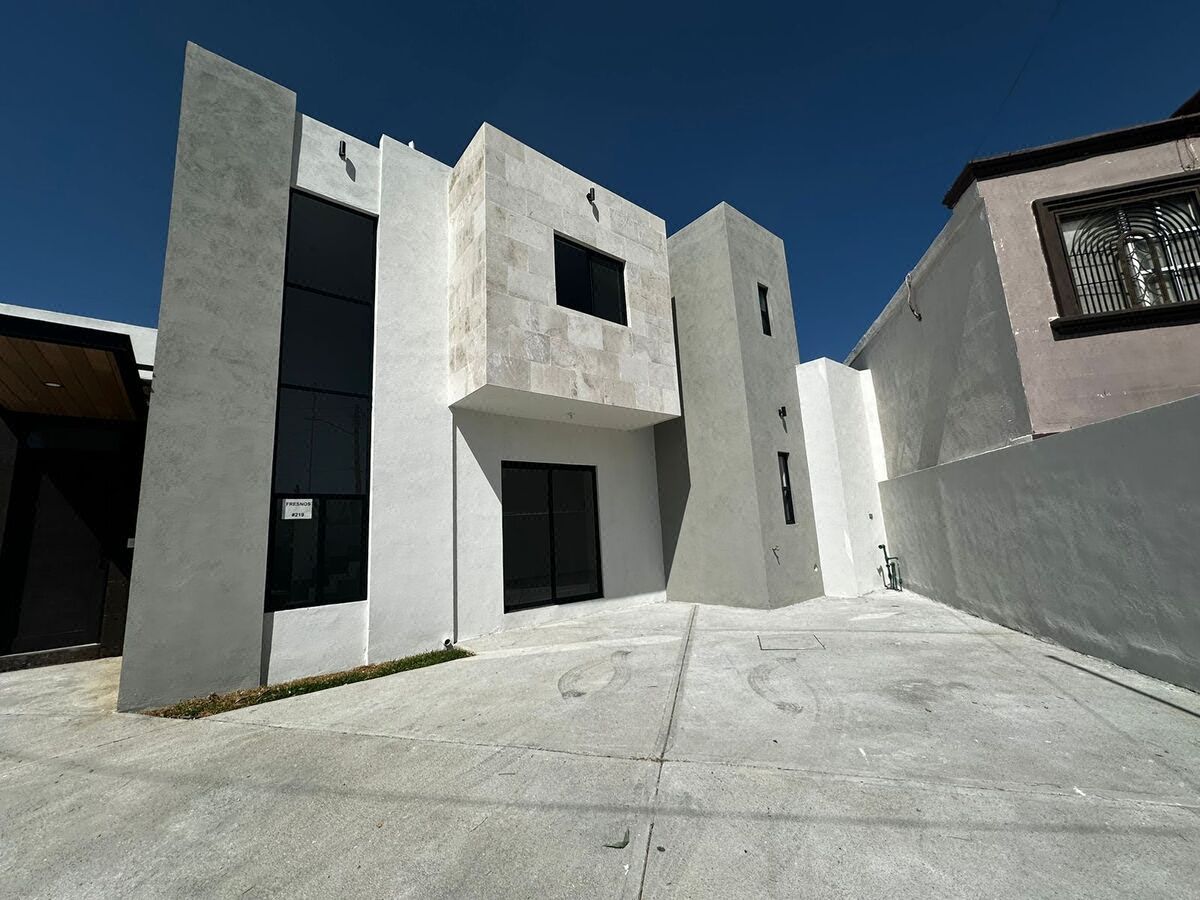 CASA NOVA À VENDA SALTILLO ZONA NORTE, foto 1 de 11