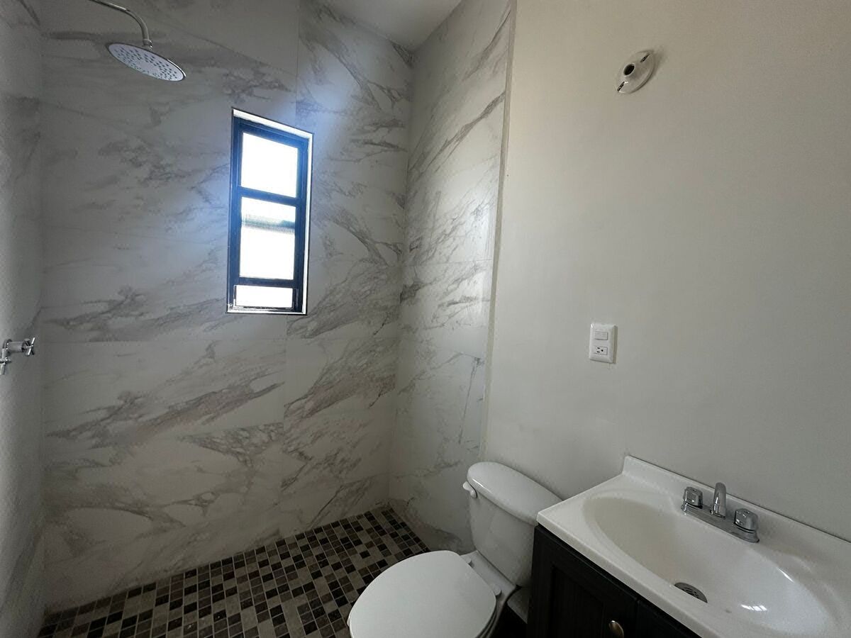 Casa em Gustavo Diaz Ordaz, Saltillo, foto 4 de 11