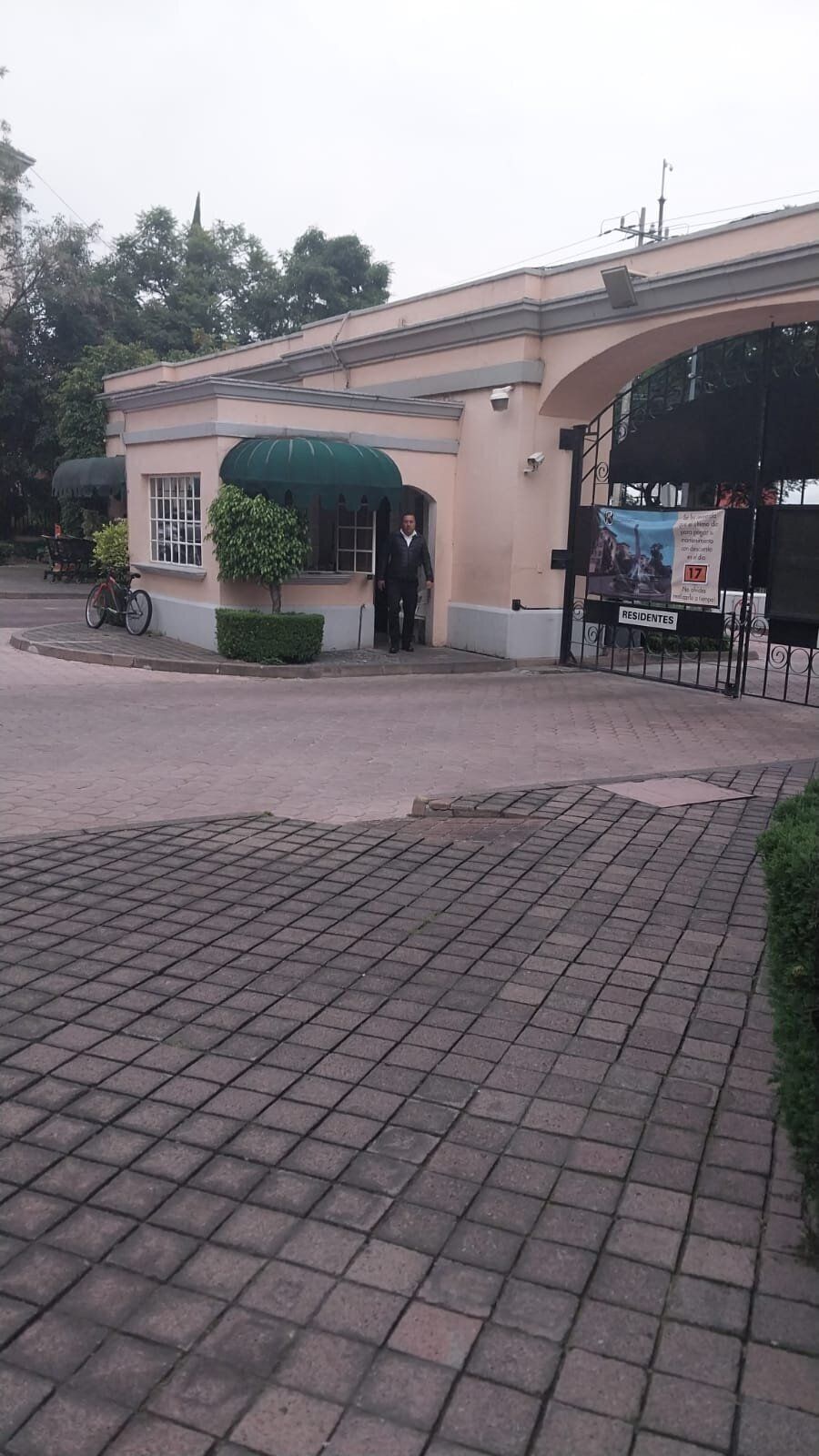 2 de 14: ACCESO CONTROLADO