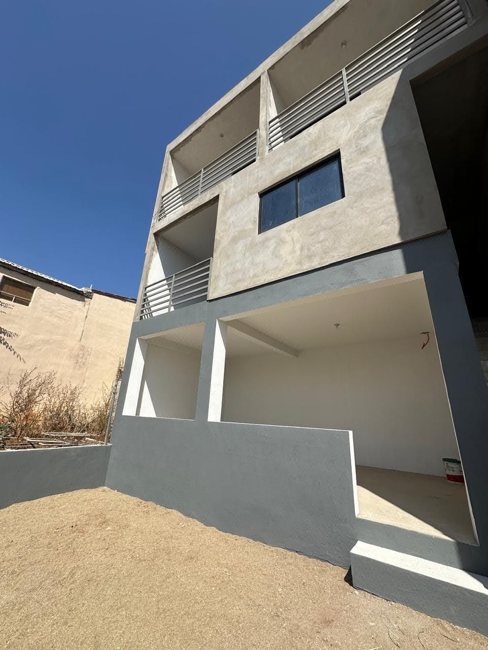 Venta Amplia Casa al Final de Av. Reforma Bosque de los Olivos Ensenada