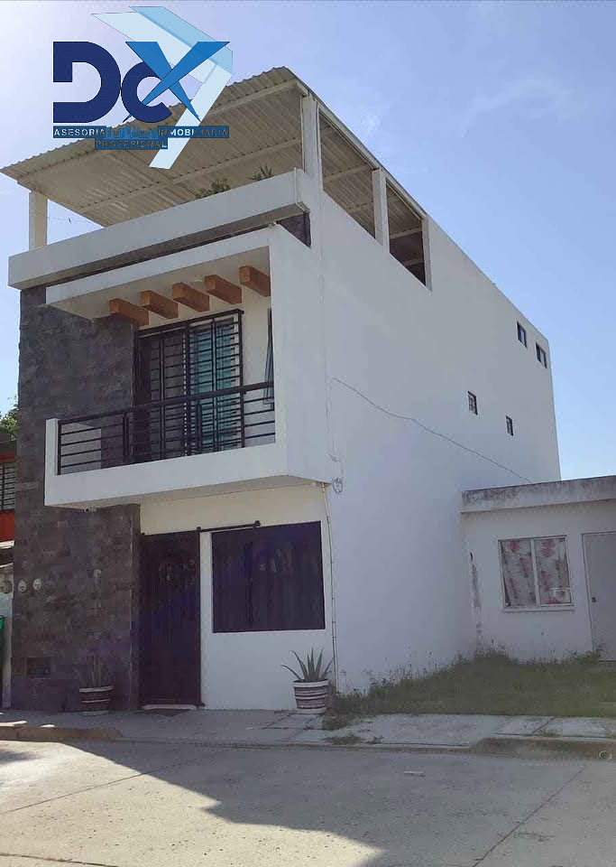 Casa en Venta Fracc. la Quinta, Comalcalco