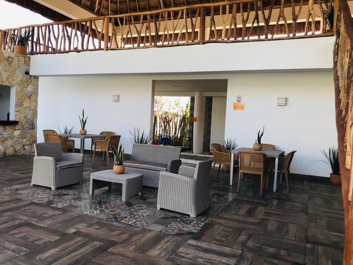 13 of 16: PALAPA PARA EVENTOS