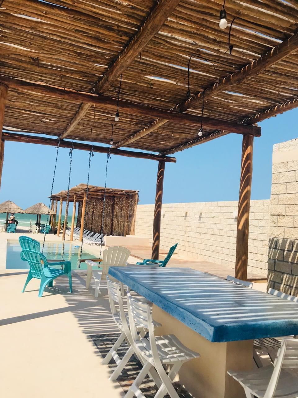 15 of 16: ÁREA DE SNACK CLUB DE PLAYA