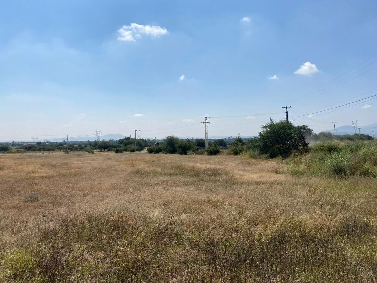5 de 10: Vista general de terreno