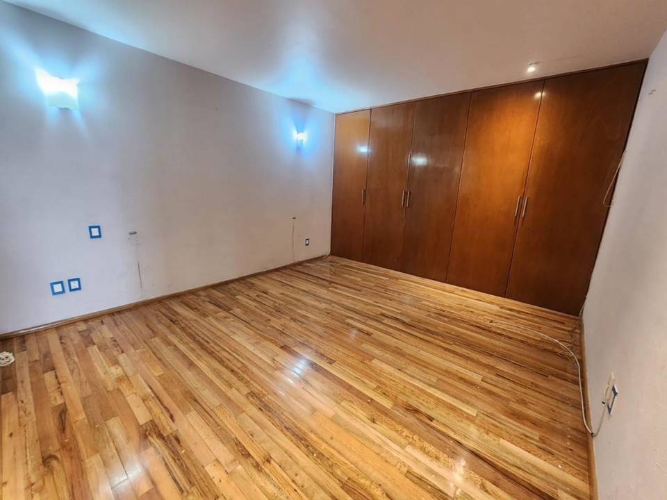 24 de 28