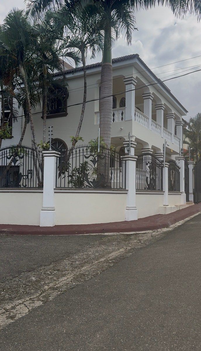 Beautiful, spacious, furnished house. Long or short-term in Puerto Plata, photo 1 of 19