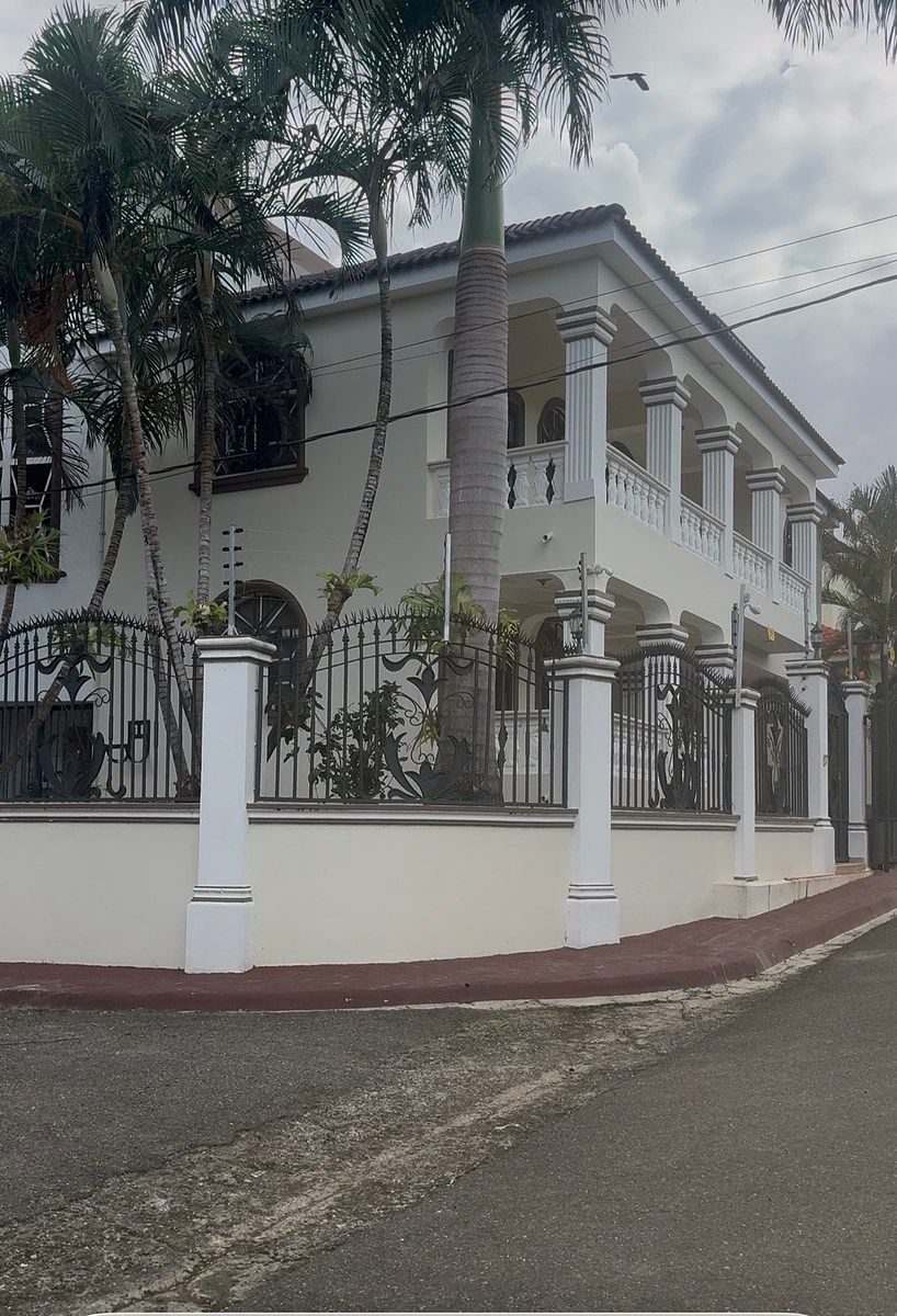 House in La Estancia, San Felipe de Puerto Plata, photo 2 of 19