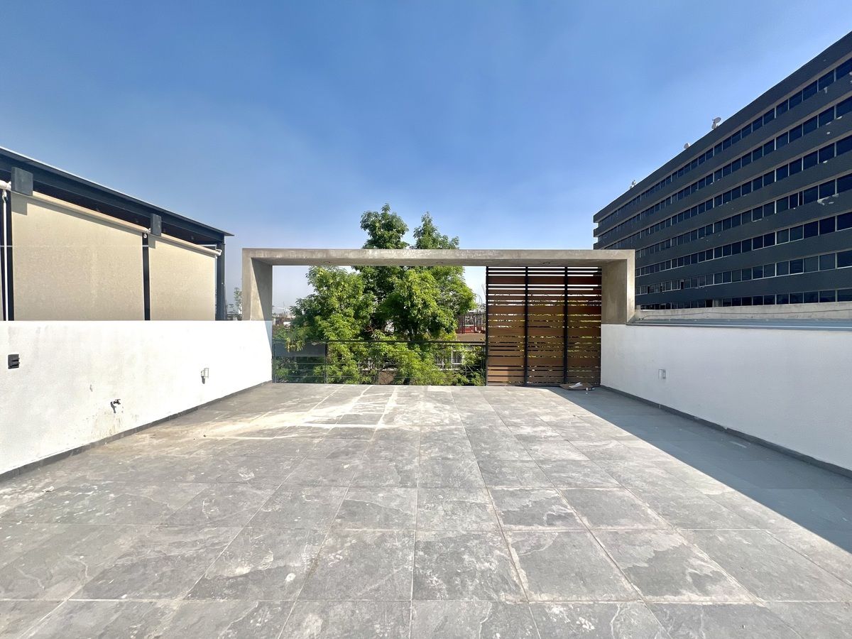 RENTA DEPARTAMENTO CON BALCON Y ROOF PRIVADO, foto 1 de 12