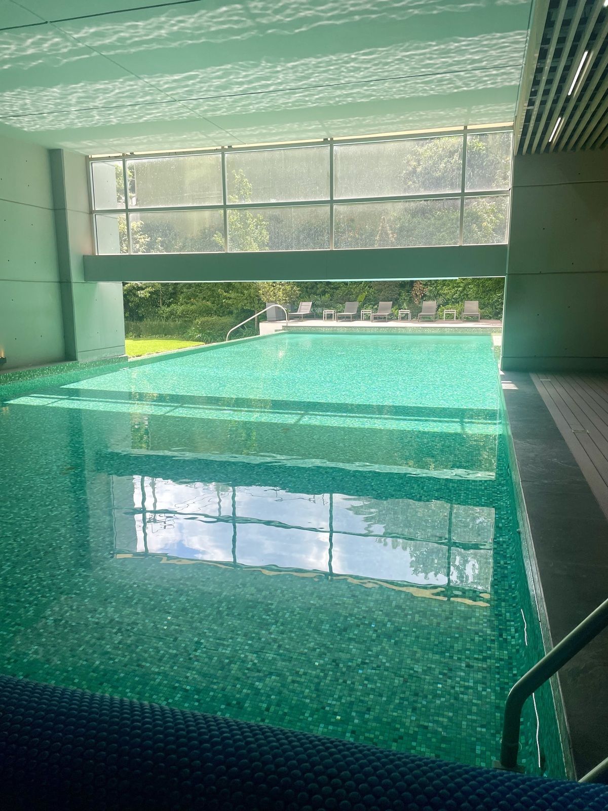 22 de 29: Alberca Planta baja