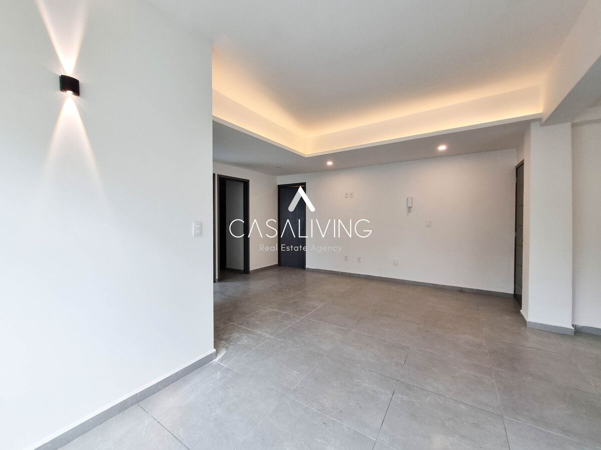 13 of 15: Comedor sala