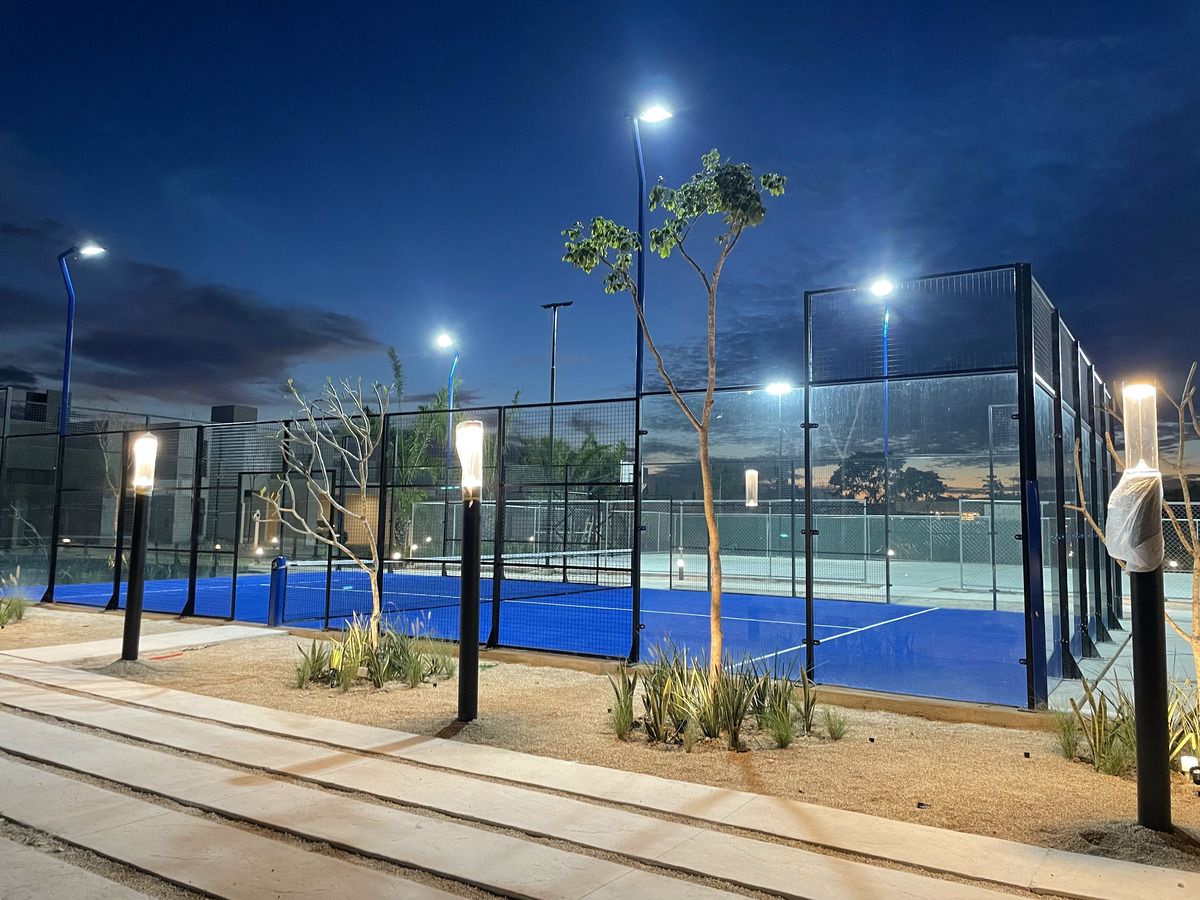 12 de 16: Cancha de padel