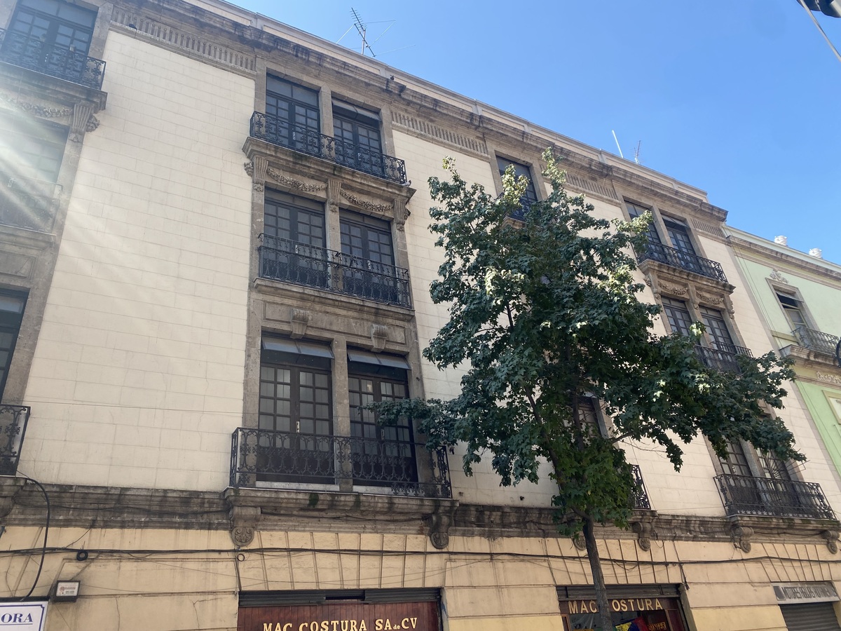 2 de 4