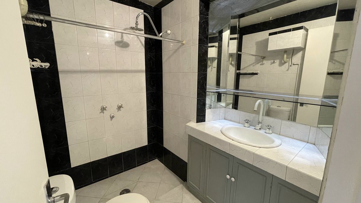 baño 1 planta alta