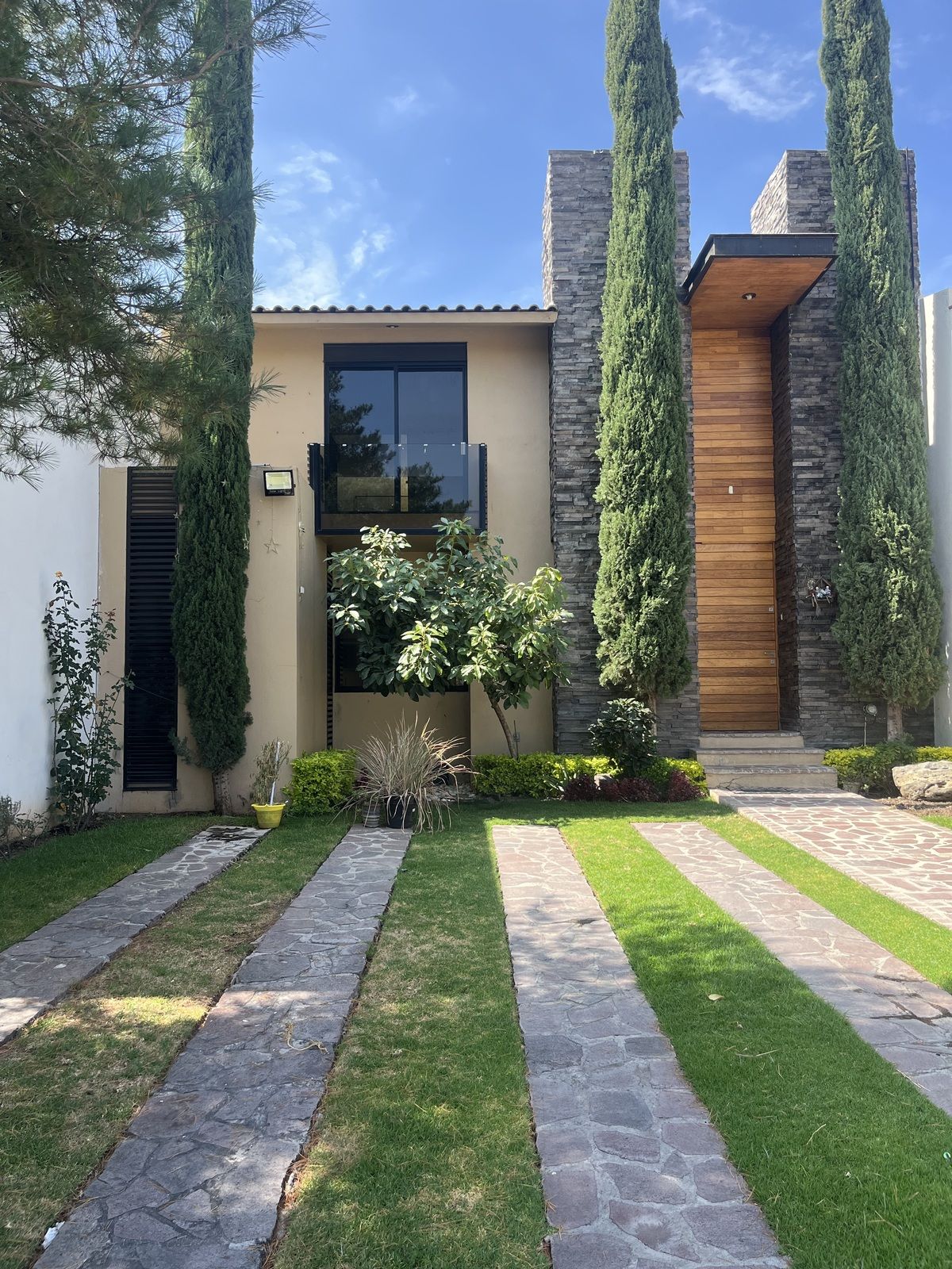 CASA À VENDA EM CAMPIÑA DEL BOSQUE LEÓN GUANAJUATO, foto 1 de 20