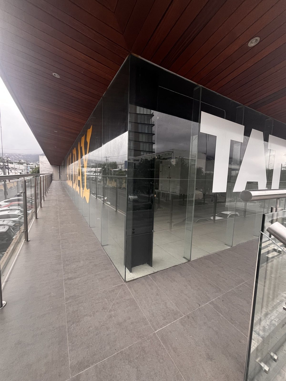 3 de 13: LOCAL RENTA CENTRITO