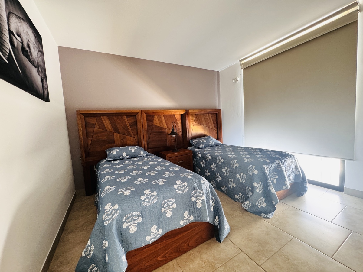 20 de 24: RECAMARA SECUNDARIA 1