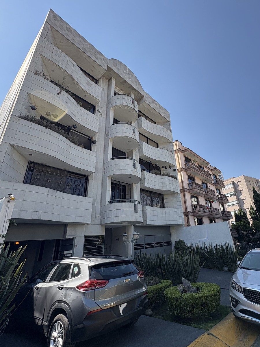 Departamento 3 Rec. en Renta en Retorno De Carretones | 300m² | Luxxu