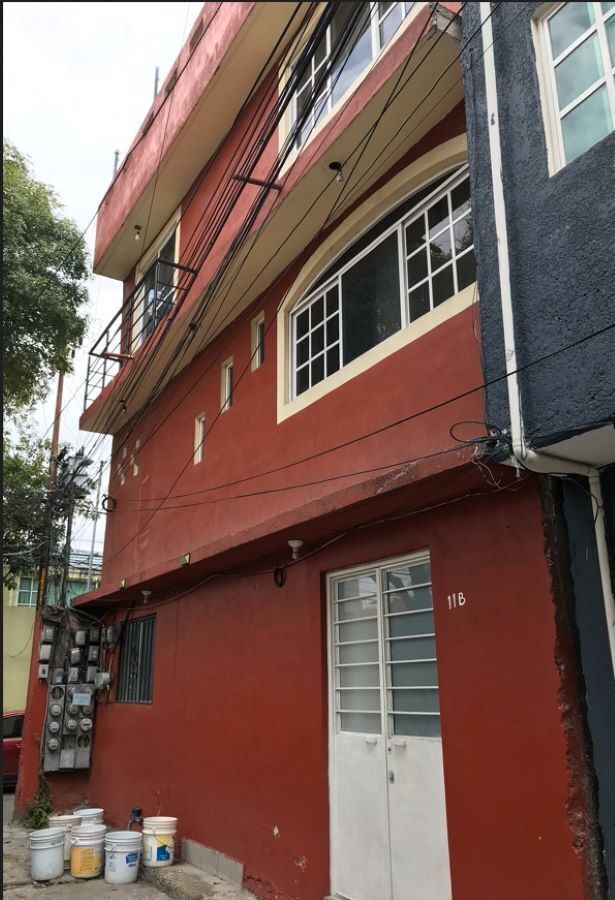 2 de 18
