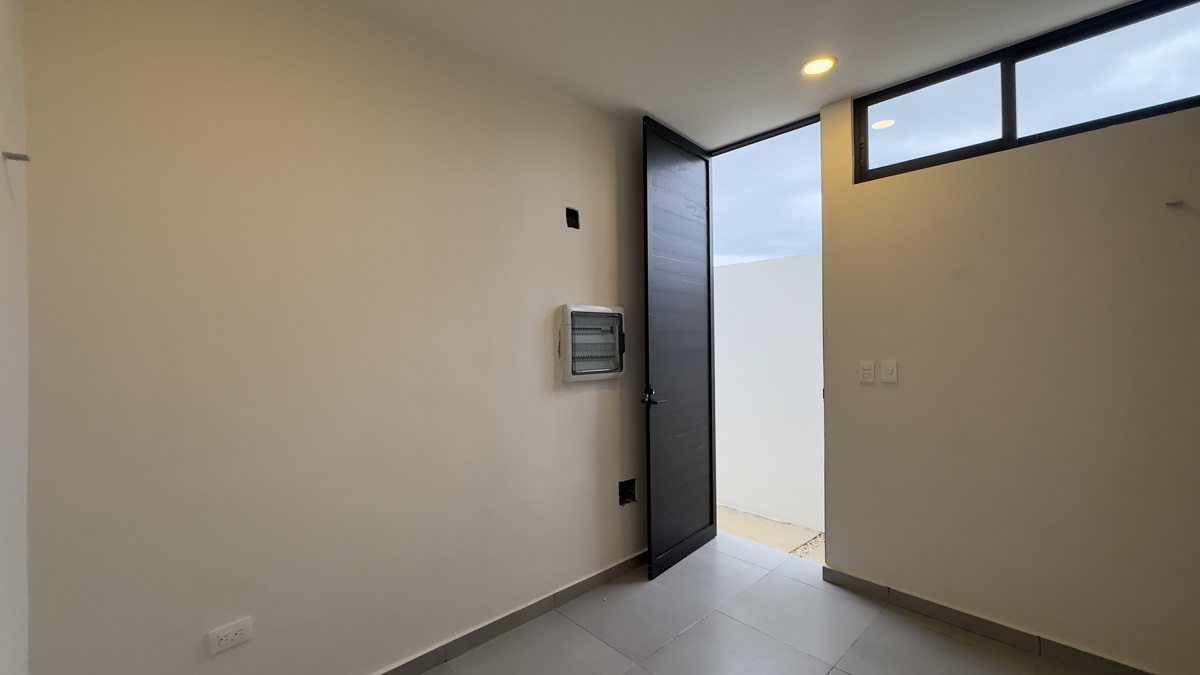 6 de 19: Cuarto de Servicio