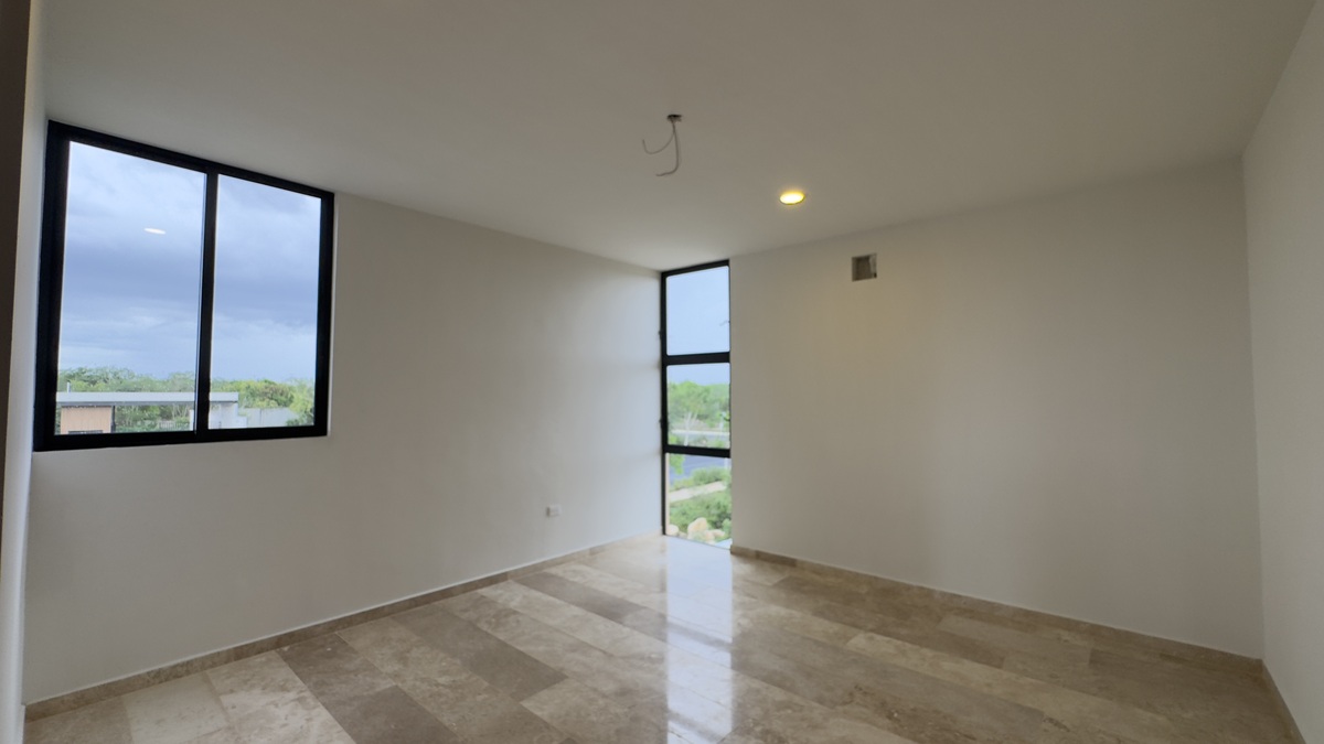 11 de 19: Segunda Habitación