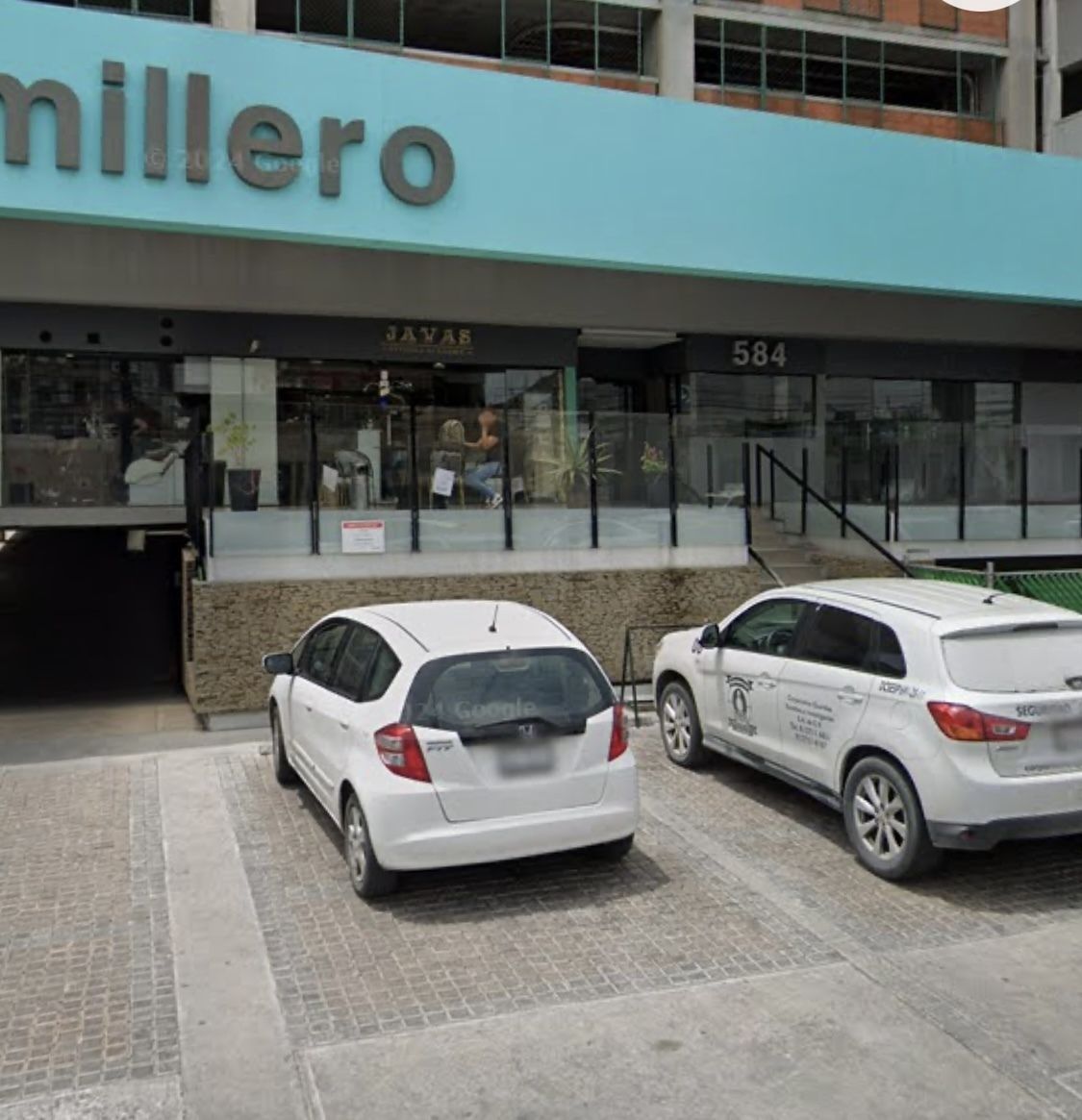 Edificio usos mixtos