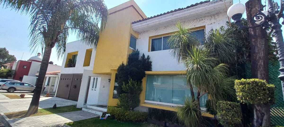 4 de 32: fachada