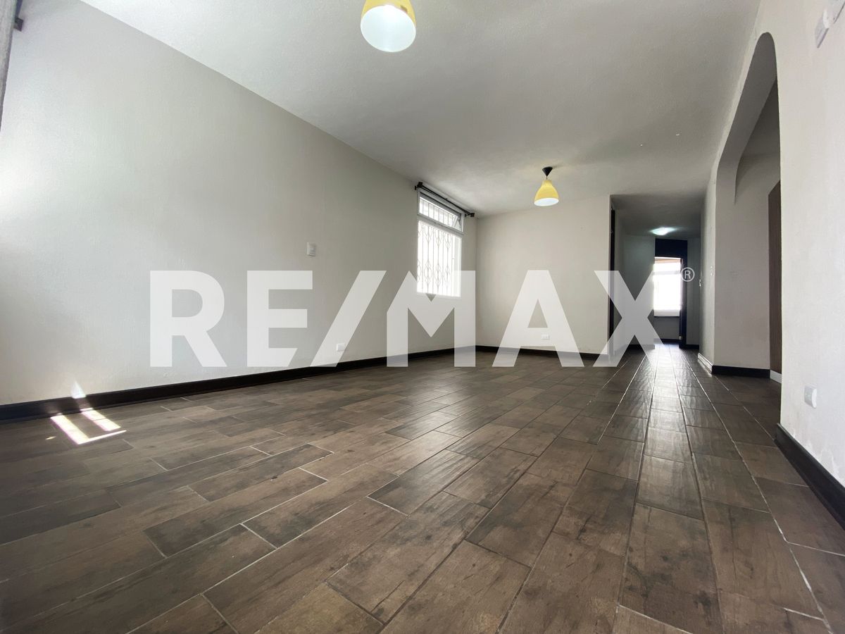 Apartamento en Zona 16, Guatemala, foto 2 de 16