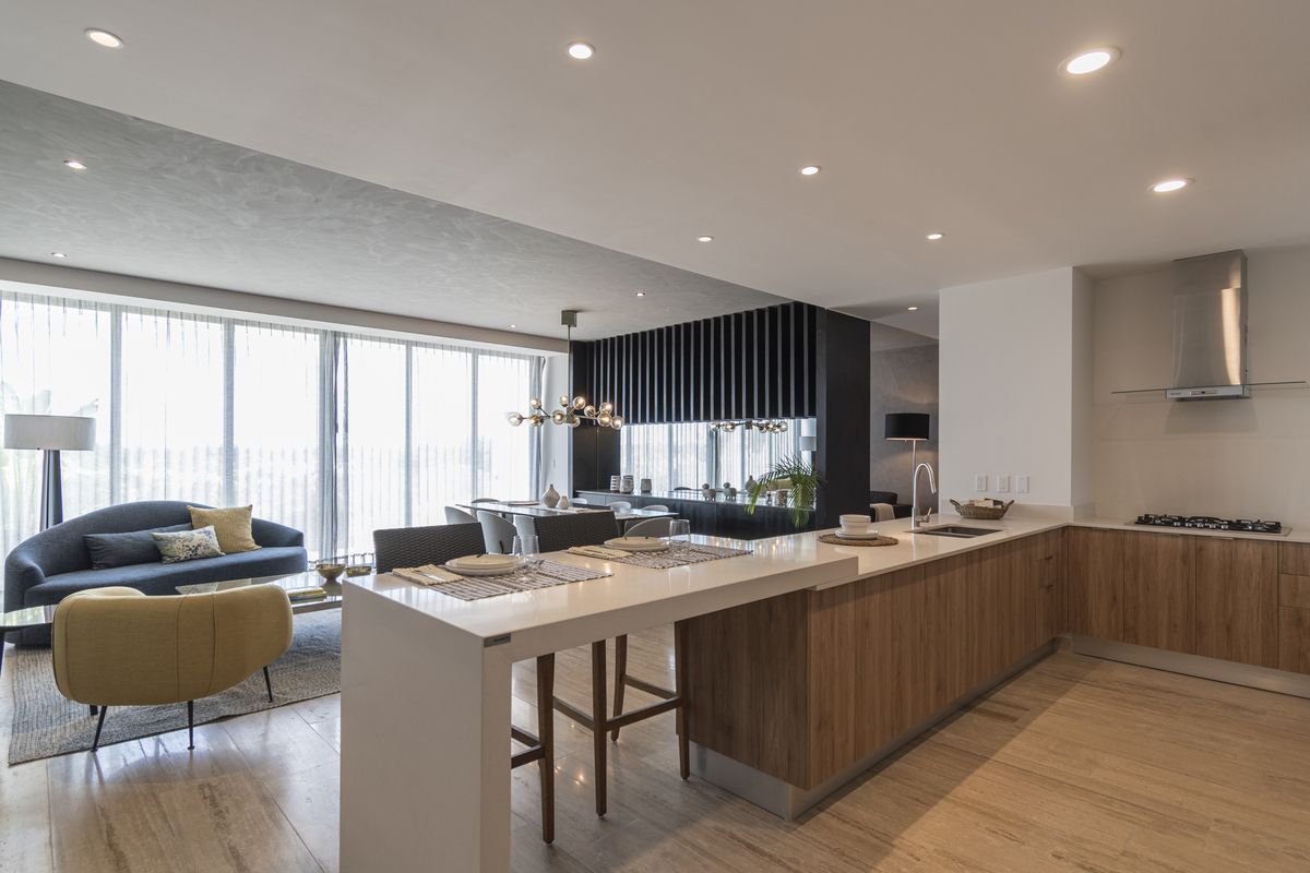4 of 14: Cocina