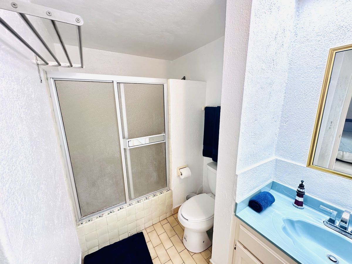 18 de 38: baño de la recamara principal