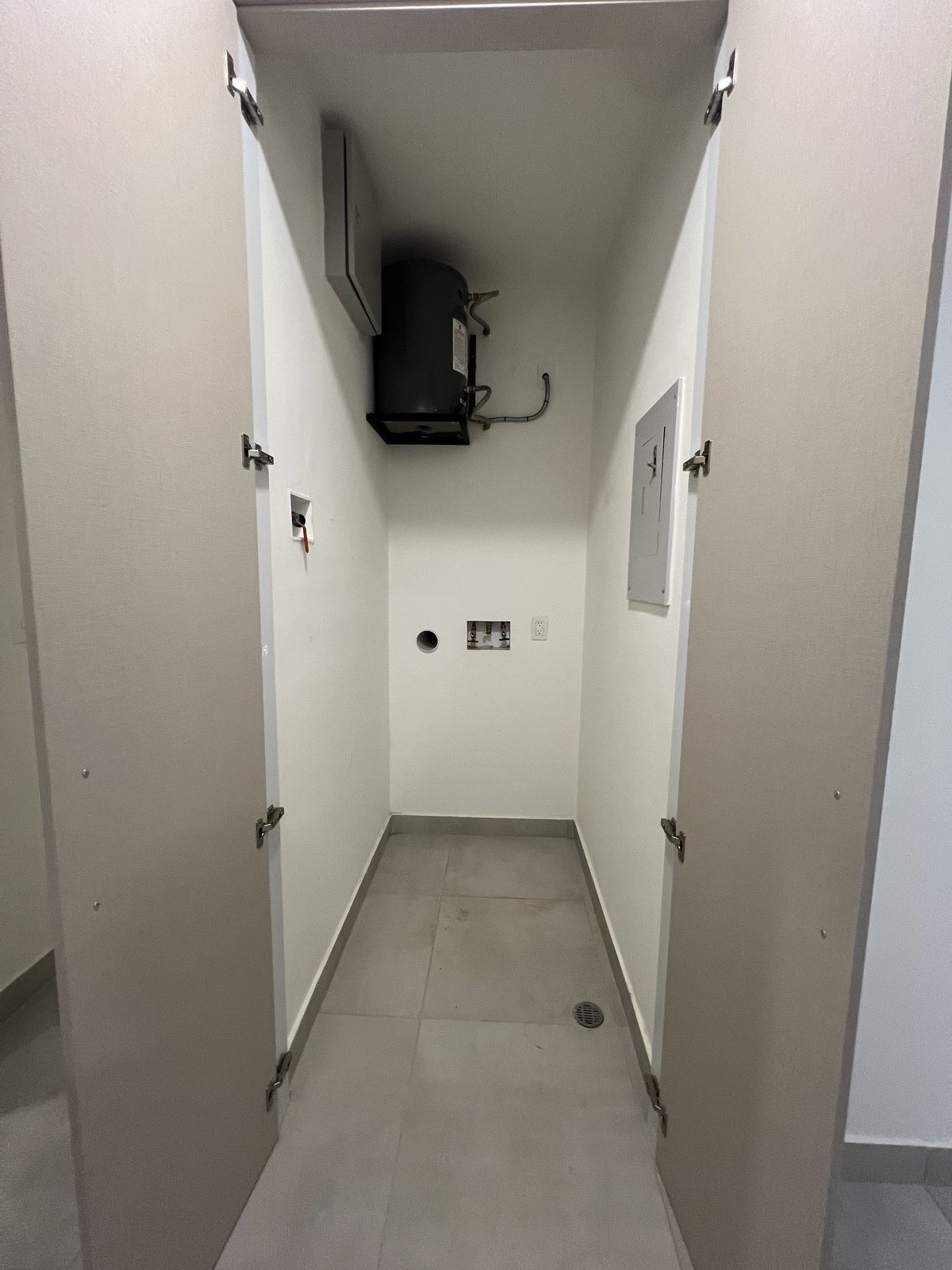 12 de 15: Clóset para lavandería y boiler