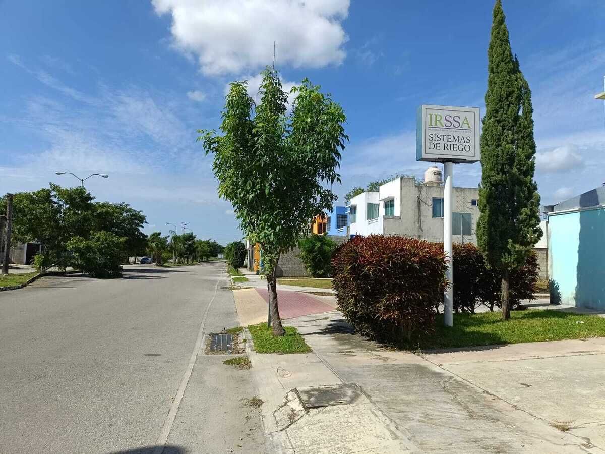 cercania a una cuadra de periférico