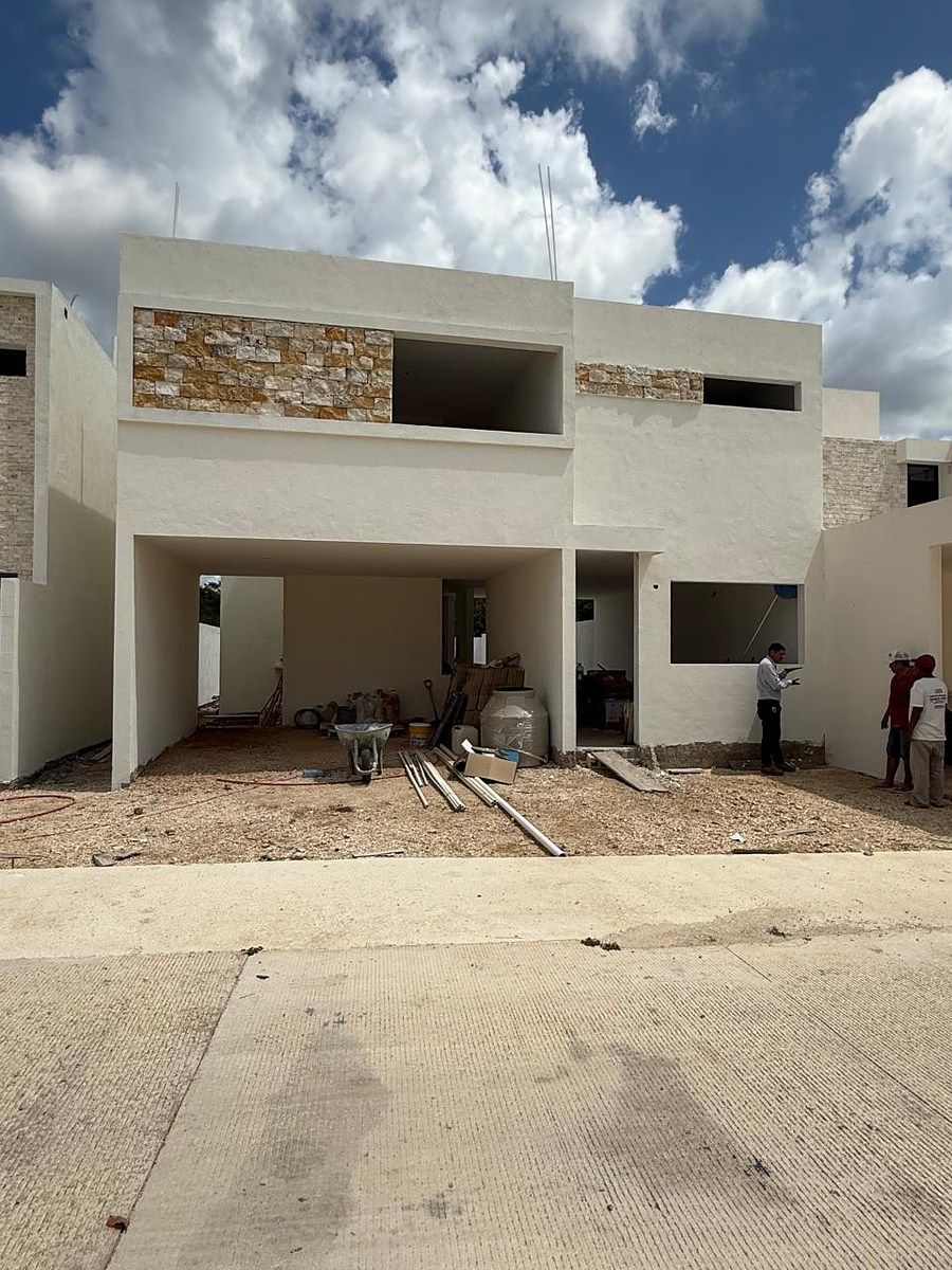 House in Gated Community in Cholul, Mérida, photo 2 of 6
