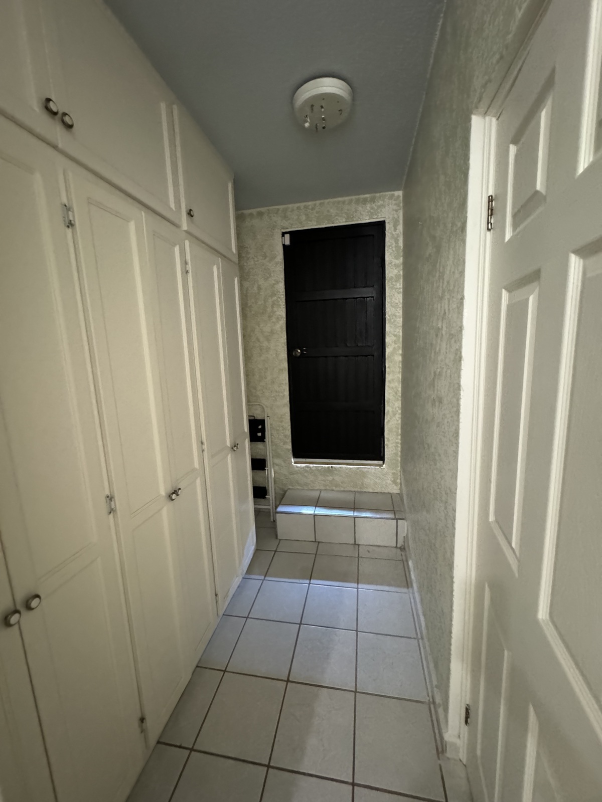 16 de 18: Vestidor recámara principal