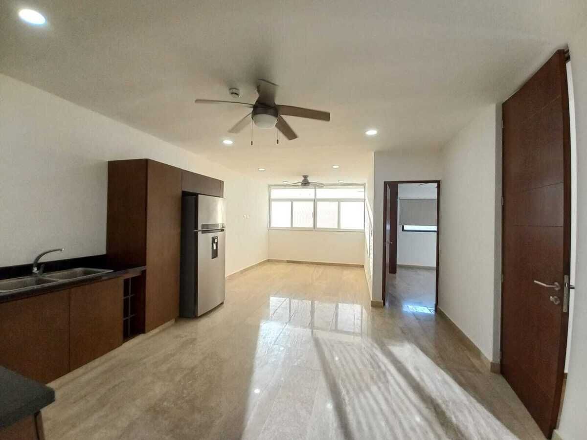 4 de 20: COMEDOR Y SALA