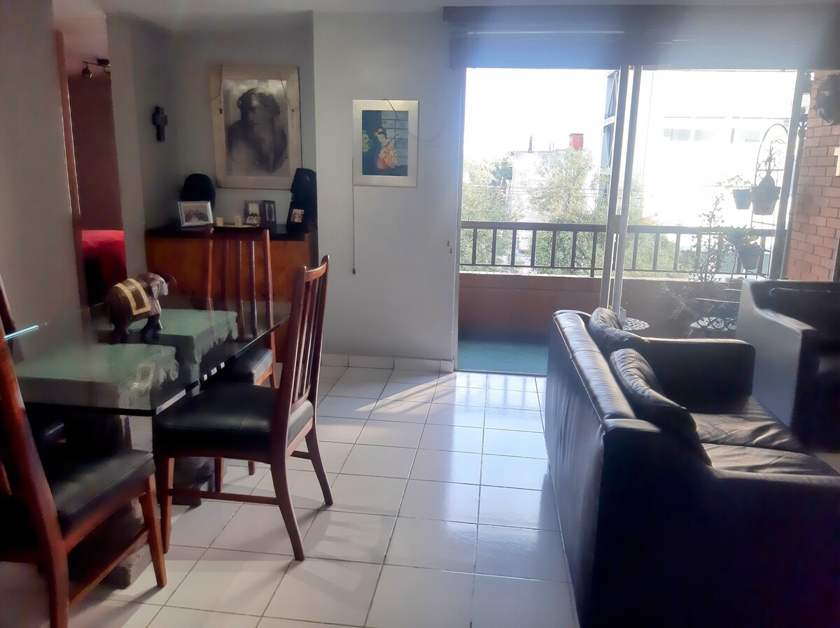 13 of 16: Vista sala y comedor