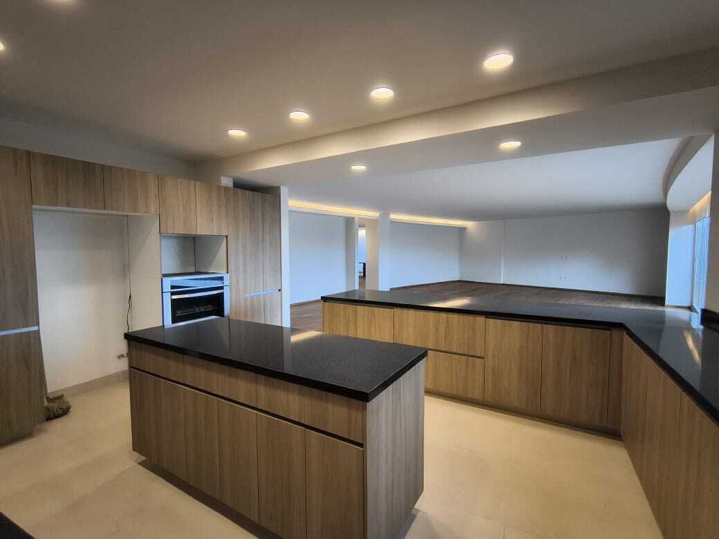 https://assets.easybroker.com/property_images/4824931/81815373/EB-RN4931.jpg?version=1753421243
