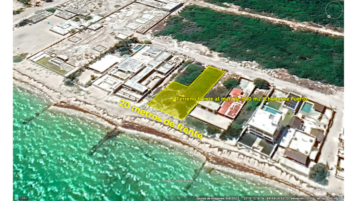 Terreno frente al mar en venta en Chuburná. 20 metros lineales
