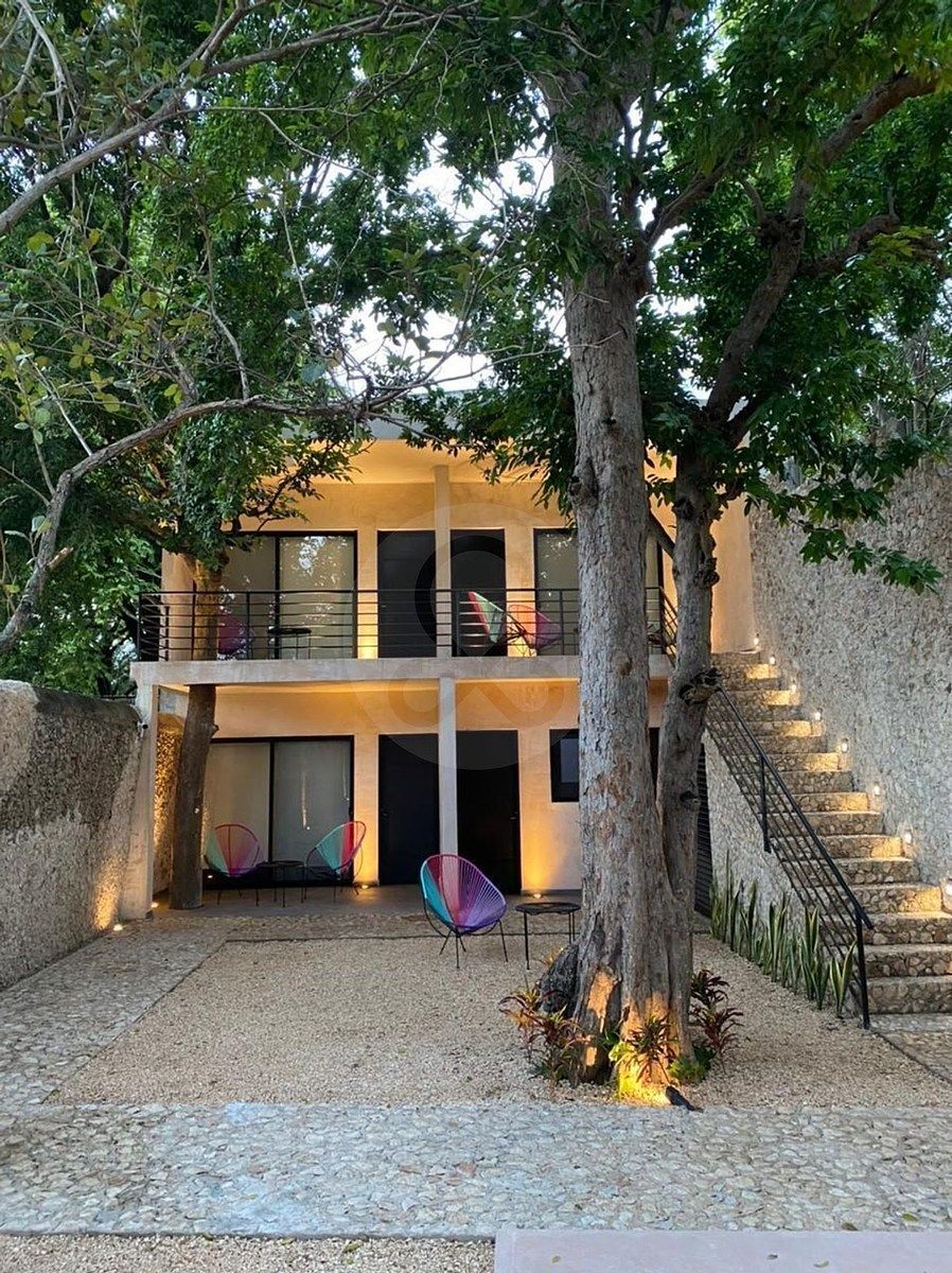 Casa con distribución de Hotel en el Centro con 10 Habitaciones - foto 3