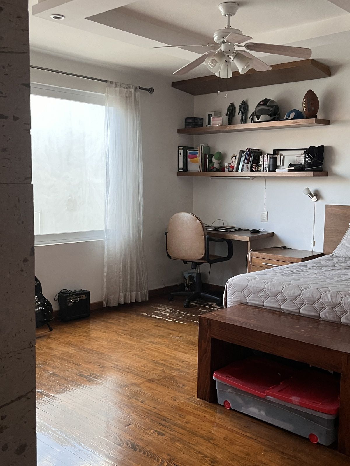 20 of 37: Habitación 1