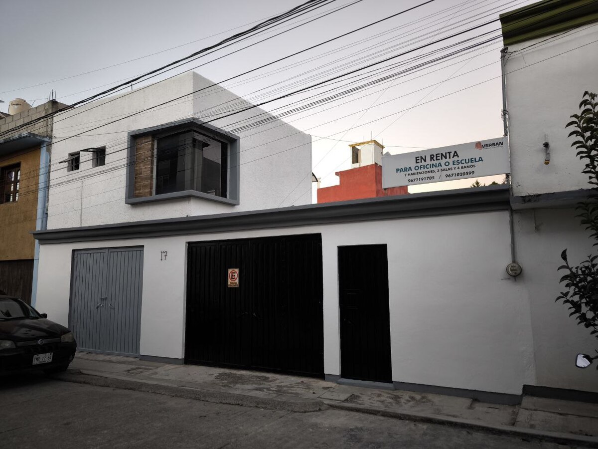 11 de 11: Fachada principal