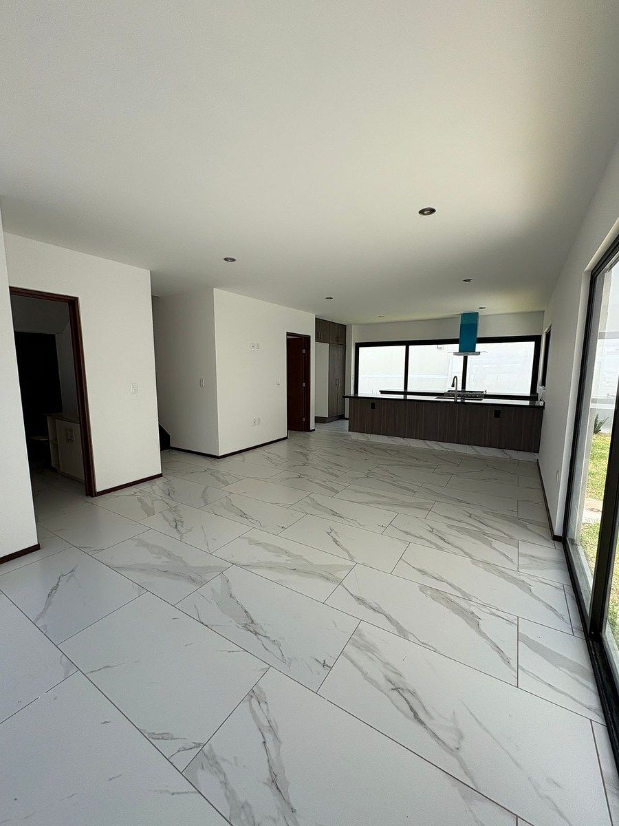 sala comedor en planta baja, foto 35 de 36