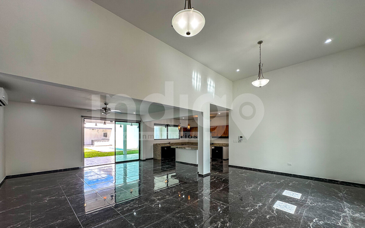 5 of 47: Sala / Comedor / Cocina