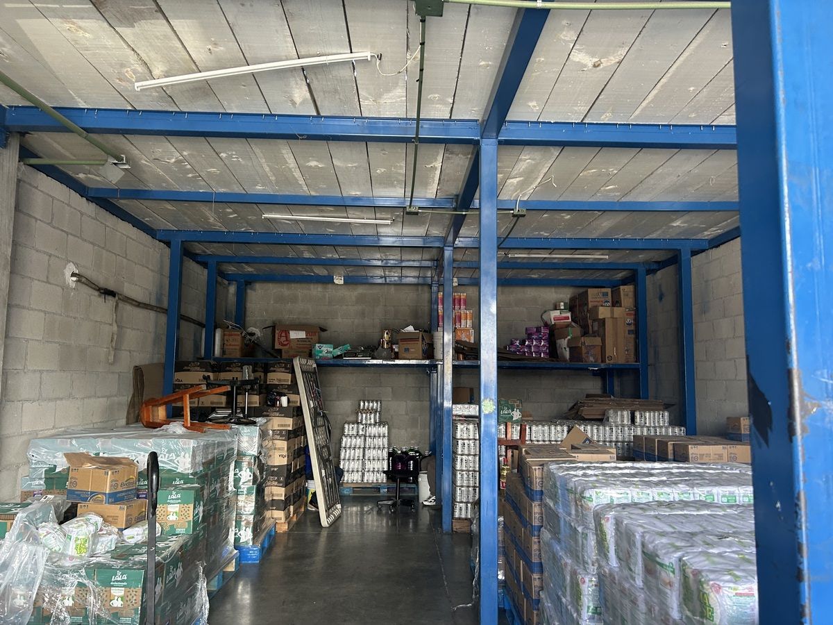 En Venta Bodega Comercial en Central de Abastos de Tuxtla, - foto 1