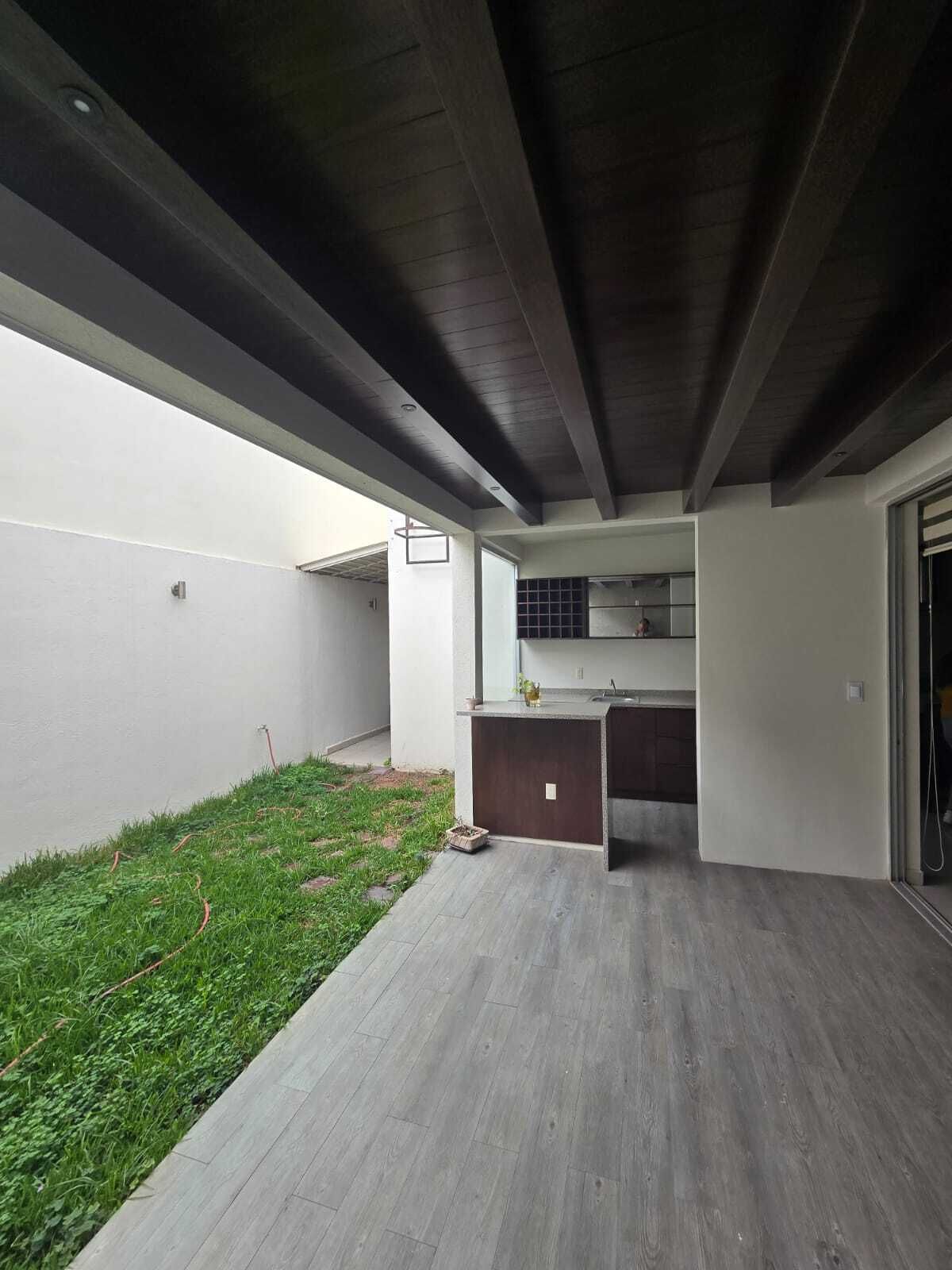 https://assets.easybroker.com/property_images/4828930/81895817/EB-RN8930.jpg?version=1730334483