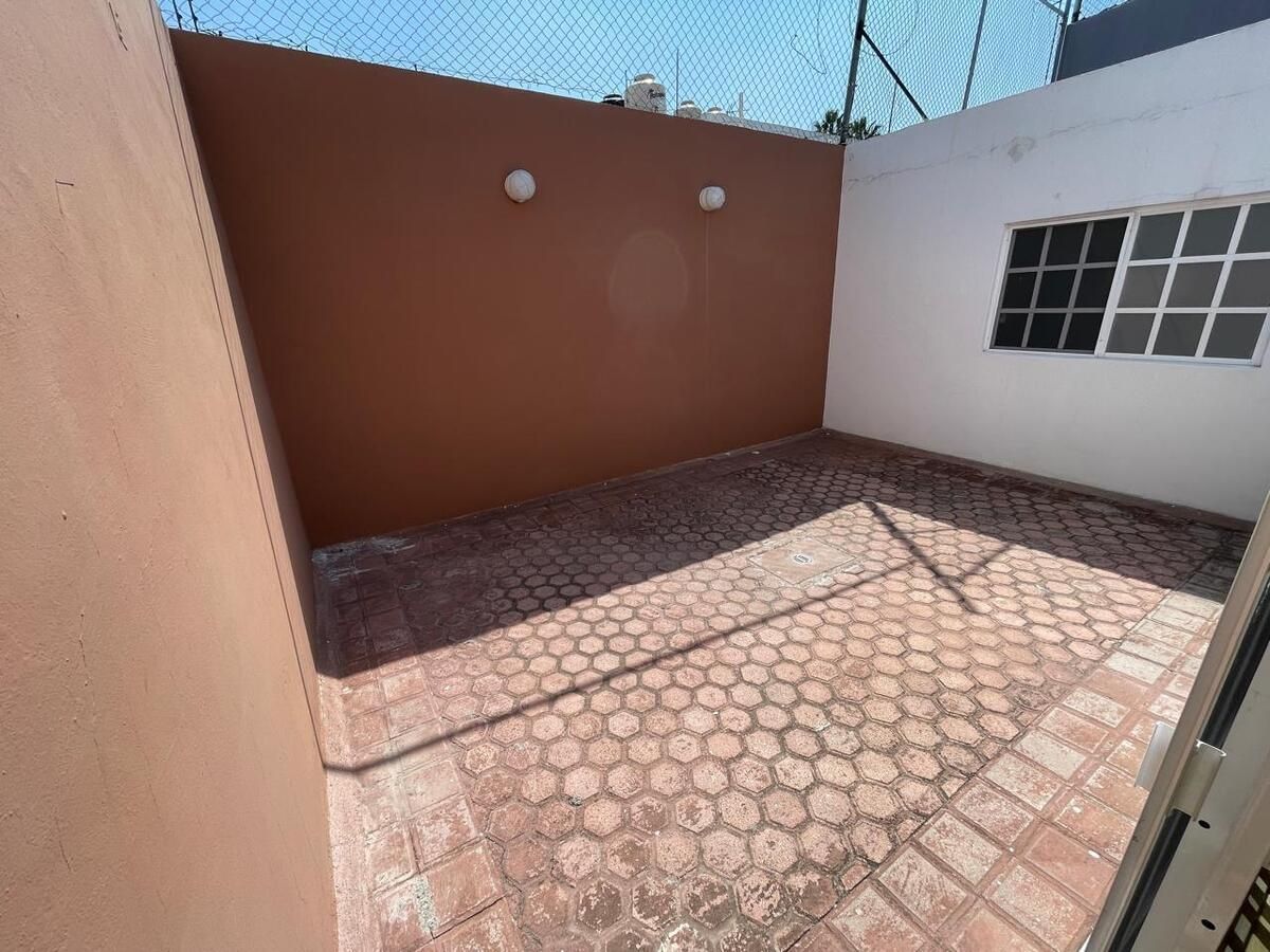 20 of 26: Patio