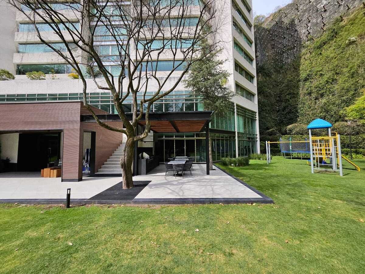 19, Bosque de Toronjos, Lomas de Vista Hermosa, 05120 con 3 Recámaras, 365 Metros Cuadrados, 3 Baños y 4 Puestos de Estacionamiento 19, Bosque de Toronjos, Lomas de Vista Hermosa, 05120 con 3 Recámaras, 365 Metros Cuadrados, 3 Baños y 4 Puestos de Estacionamiento