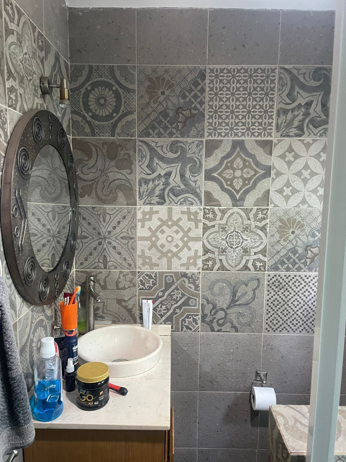 20 of 28: Baño completo